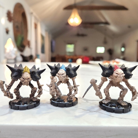 Wizkids Dials Plastic Painted Figure Toy Lot - Picture 11 of 11